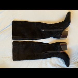 Black suede knee high boots size 7.5